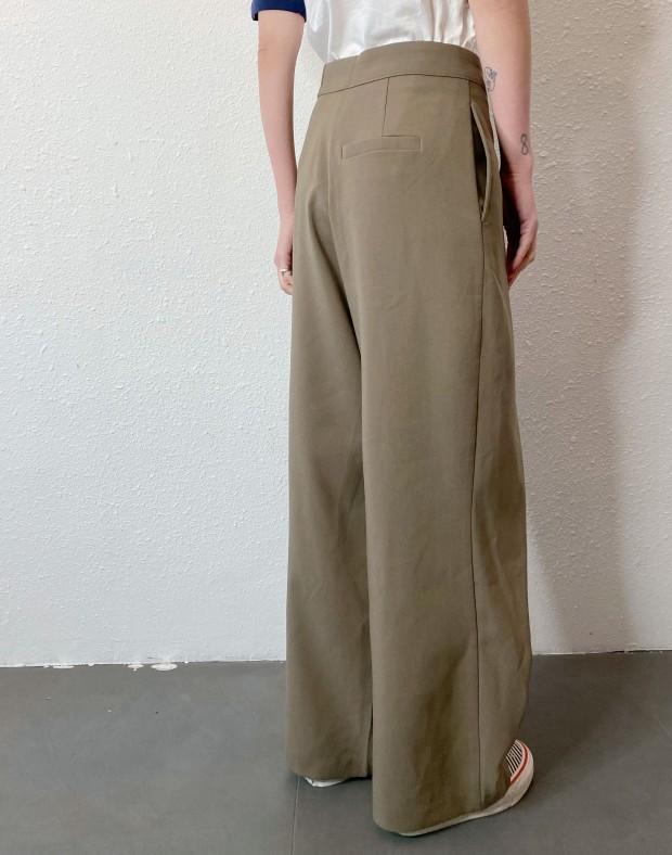 Beige Pleated Slack #241215